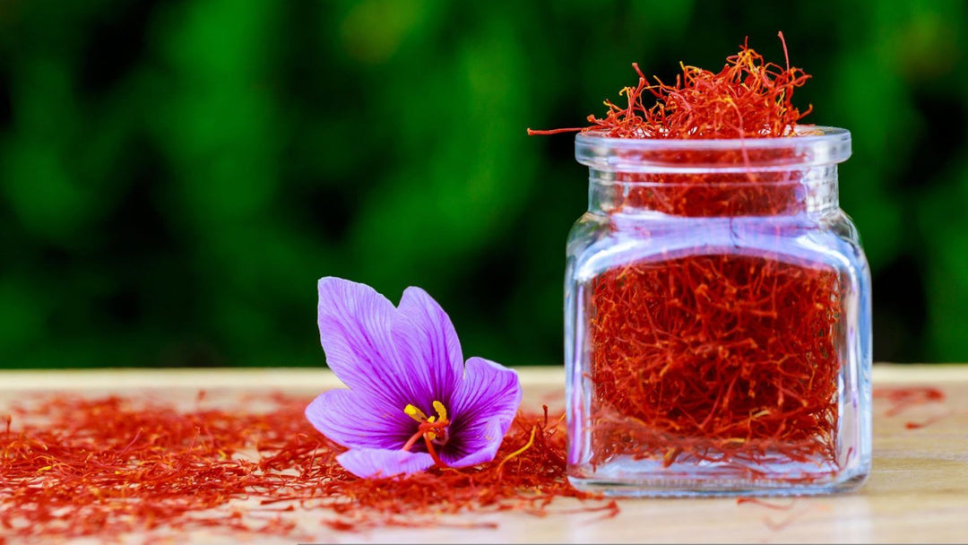 How the Powerful Ayurvedic Spice Saffron Benefits Your Skin